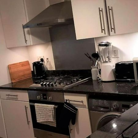 2 Bedroom Victorian Garden Flat Londres Extérieur photo